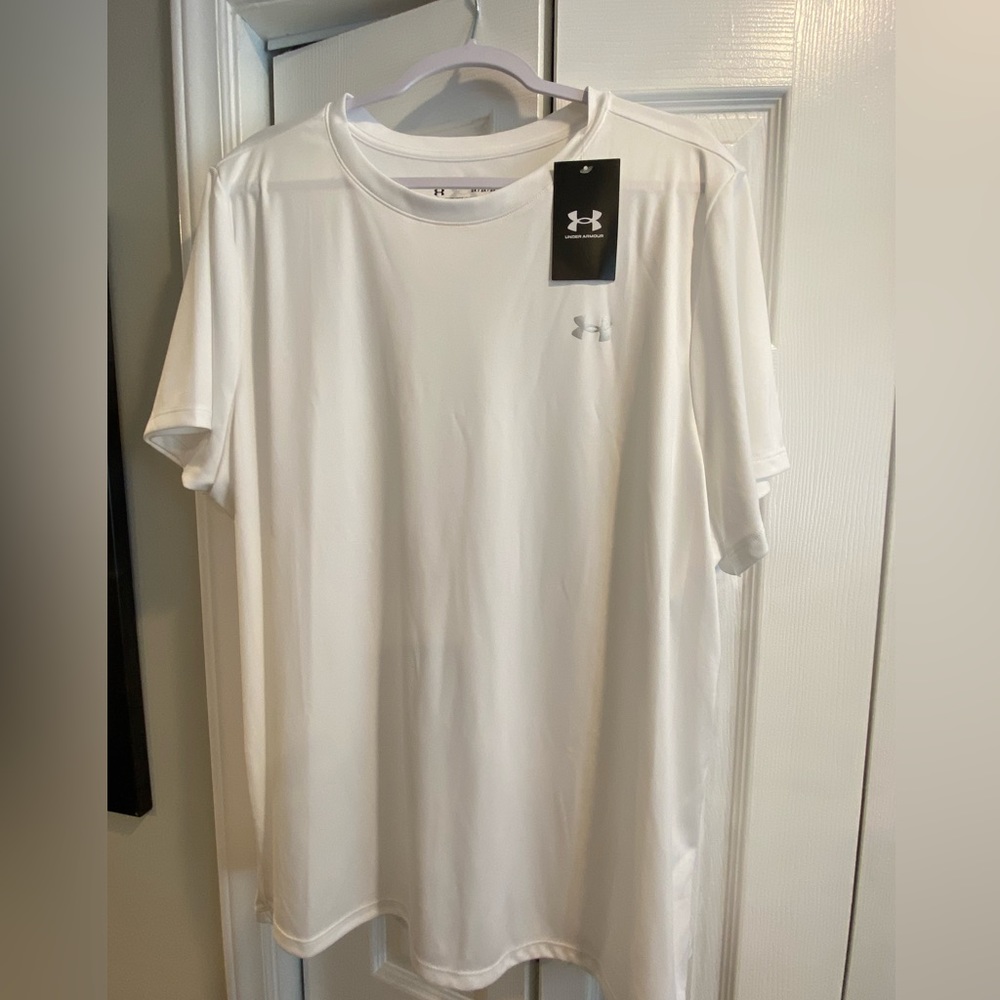 Under armour short sleeve heat gear